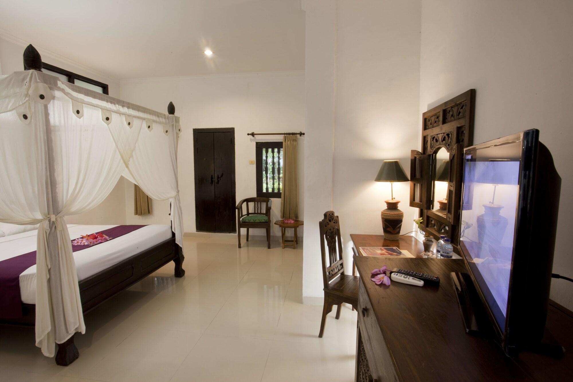 Puri Saron Senggigi Hotel מראה חיצוני תמונה