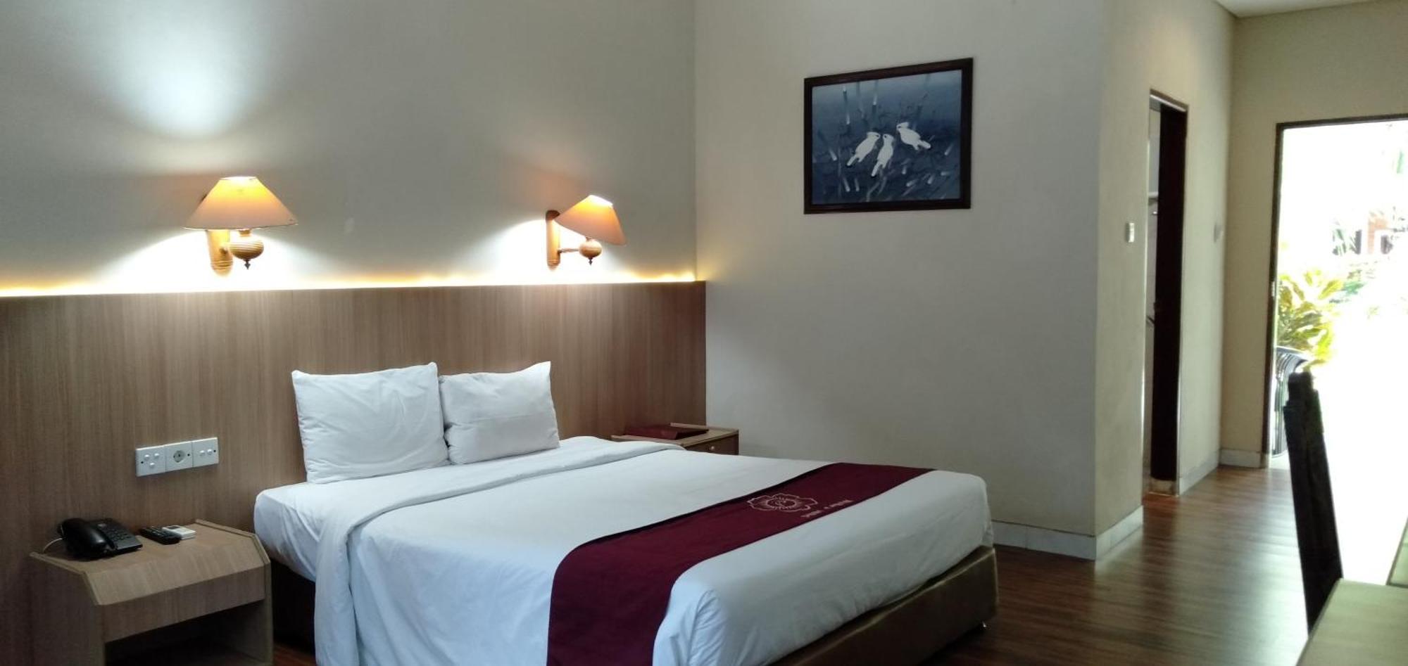 Puri Saron Senggigi Hotel מראה חיצוני תמונה